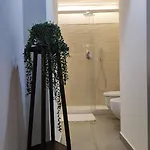 Amalo باري