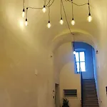 شقة Amalo